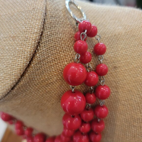Everyone Scatter - red - Paparazzi necklace - Picture 5 of 9